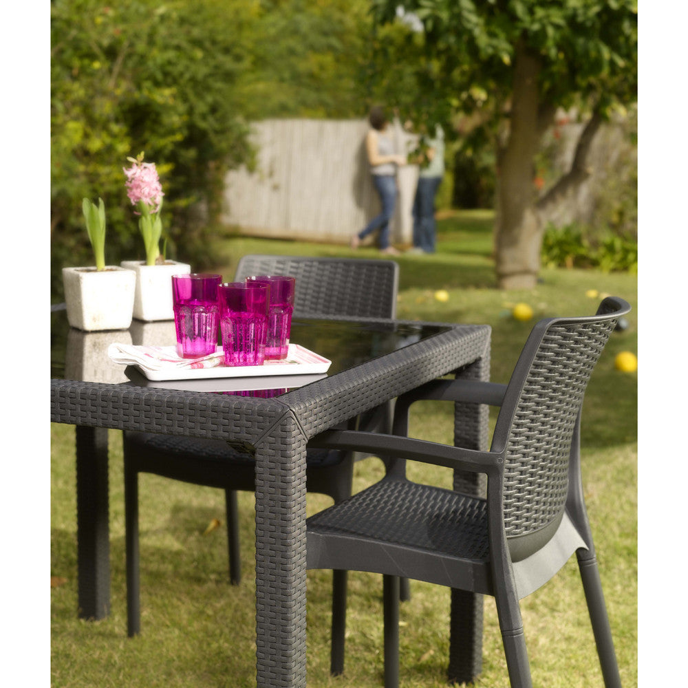 Keter Sumatra Table w/ 4 Bali Chairs