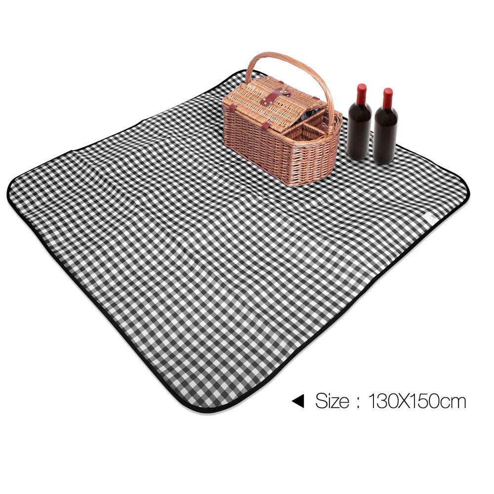 4 Person Picnic Basket Set with Blanket Black