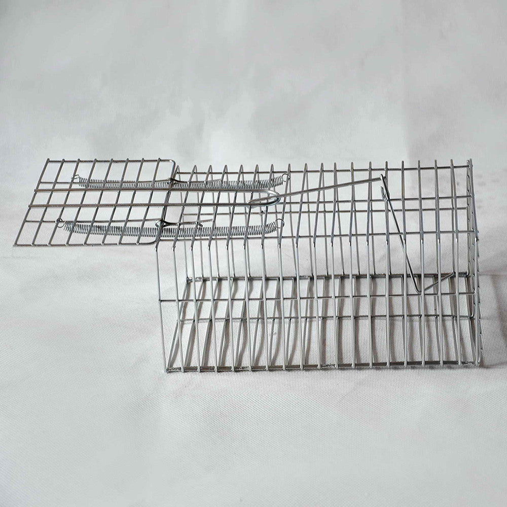 Set of 4 Humane Animal Trap Cage 23 x 15 x 10cm Silver