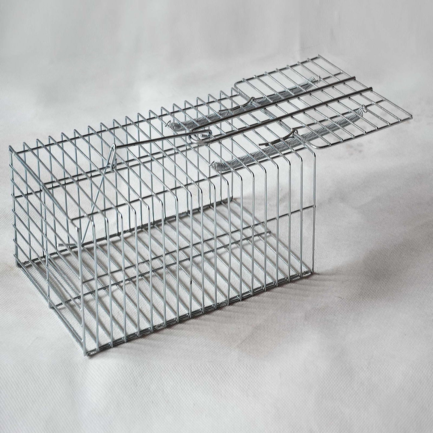 Set of 4 Humane Animal Trap Cage 29 x 15 x 15cm Silver